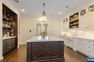 51 Chestnut Ridge Rd, Saddle River, NJ 07458 - Photo 11