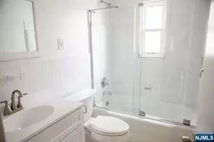 134 Berkshire Rd, Hasbrouck Heights, NJ 07604 - Photo 15