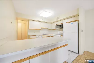 316 Prospect Avenue 3D #3D, Hackensack, NJ 07601 - Photo 19