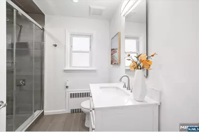 947 E Glen Avenue, Ridgewood, NJ 07450 - Photo 13