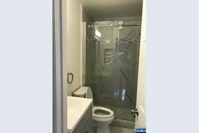 500 Catherine Street 4 #4, Fort Lee, NJ 07024 - Photo 7