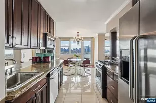 6040 Blvd East 23 G, West New York, NJ 07093 - Photo 11