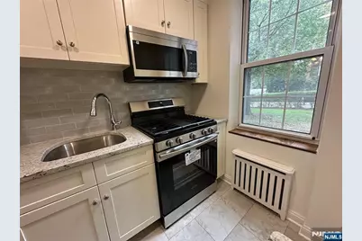 8450 Boulevard East 1F #1F, North Bergen, NJ 07047 - Photo 13
