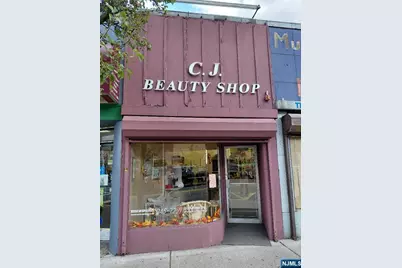 728-730 W Anderson Avenue, Cliffside Park, NJ 07010 - Photo 1