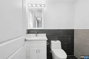 131 Zabriskie Street 1, Jersey City, NJ 07307 - Photo 19