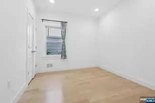 131 Zabriskie Street 1, Jersey City, NJ 07307 - Photo 23