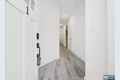 131 Zabriskie Street 1 #1, Jersey City, NJ 07307 - Photo 3