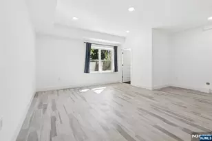 131 Zabriskie Street 1, Jersey City, NJ 07307 - Photo 15