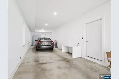 131 Zabriskie Street 1 #1, Jersey City, NJ 07307 - Photo 35