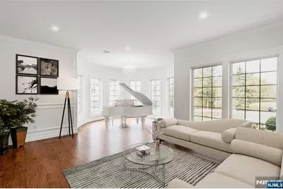 707 Black Hawk Lane, Franklin Lakes, NJ 07417 - Photo 17