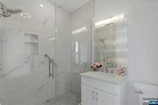 707 Black Hawk Ln, Franklin Lakes, NJ 07417 - Photo 33