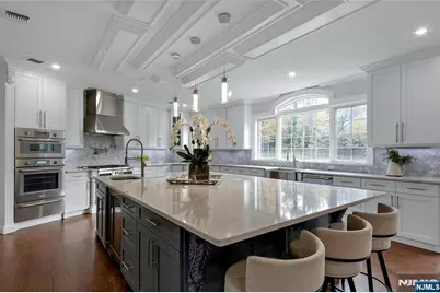 707 Black Hawk Lane, Franklin Lakes, NJ 07417 - Photo 9