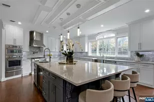 707 Black Hawk Ln, Franklin Lakes, NJ 07417 - Photo 9