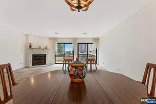 300 Gorge Road 25, Cliffside Park, NJ 07010 - Photo 15