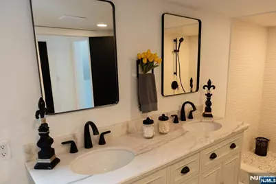 78 Poplar Avenue, Little Ferry, NJ 07643 - Photo 13