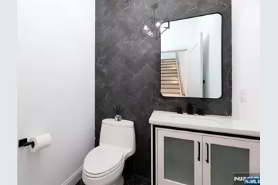 309B 7th Street 2 #2, Palisades Park, NJ 07650 - Photo 17