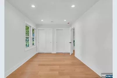 62 Townsend, Florham Park, NJ 07932 - Photo 27