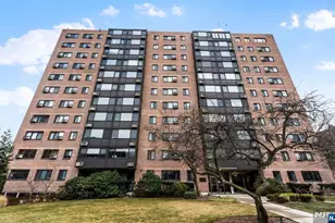 90 Prospect Ave 2A, Hackensack, NJ 07601 - Photo 1