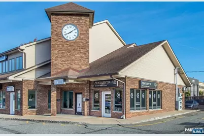 435-437 Hollywood Avenue 4 #4, Fairfield, NJ 07004 - Photo 1