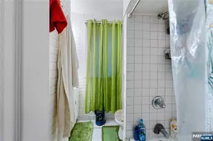 226 9th St, Newark, NJ 07107 - Photo 11