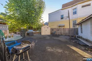 226 9th St, Newark, NJ 07107 - Photo 21