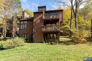 13 Village Way 7, Vernon, NJ 07462 - Photo 3