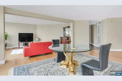 7004 Boulevard East 33D #33D, Guttenberg, NJ 07093 - Photo 11