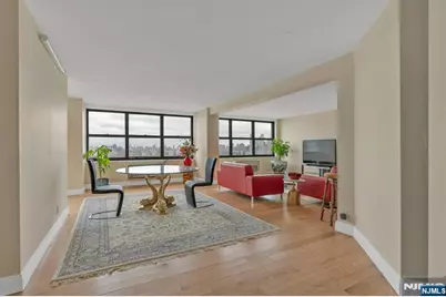 7004 Boulevard East 33D #33D, Guttenberg, NJ 07093 - Photo 9