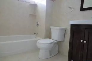 1576 Anderson Ave 2nd Fl, Fort Lee, NJ 07024 - Photo 9