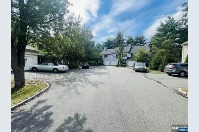 50 Beverly Court, Fair Lawn, NJ 07410 - Photo 3