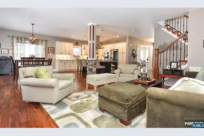 130 Reich Avenue, Mahwah, NJ 07430 - Photo 7