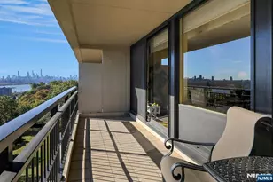 1 Horizon Road 817, Fort Lee, NJ 07024 - Photo 5