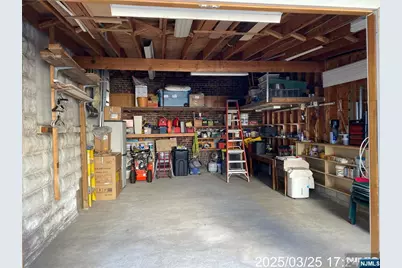 81 Waydell Street, Newark, NJ 07105 - Photo 11