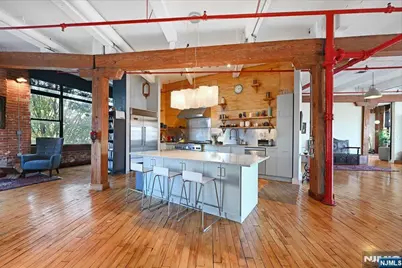 1620 Manhattan Avenue C3 #C3, Union City, NJ 07087 - Photo 7