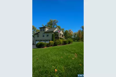 96 Grandview Avenue Ch #CH, North Caldwell, NJ 07006 - Photo 1