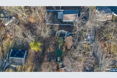 2 Roger Avenue, Wanaque, NJ 07420 - Photo 25