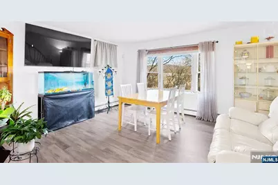 2 Roger Avenue, Wanaque, NJ 07420 - Photo 5