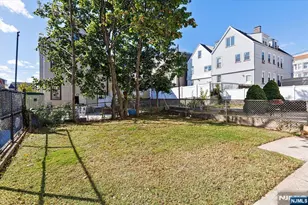 10 Devon Terrace 2, Kearny, NJ 07032 - Photo 25