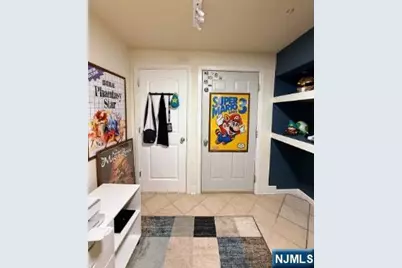 8 Carroll Place 8 #8, Weehawken, NJ 07086 - Photo 21