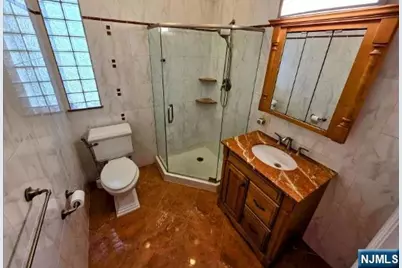 8 Carroll Place 8 #8, Weehawken, NJ 07086 - Photo 17