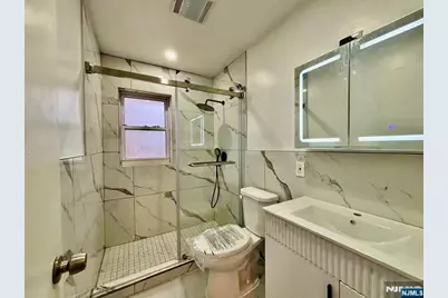 62 Howland Avenue, Teaneck Township, NJ 07666 - Photo 13