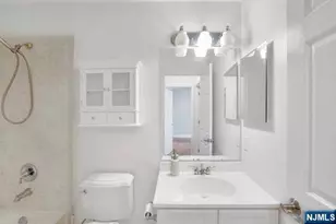 100 Abbie Ct, Guttenberg, NJ 07093 - Photo 23