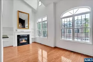 100 Abbie Ct, Guttenberg, NJ 07093 - Photo 5