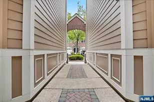 100 Abbie Ct, Guttenberg, NJ 07093 - Photo 31