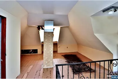 164 Clay Avenue, Roselle Park, NJ 07204 - Photo 27