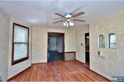 164 Clay Avenue, Roselle Park, NJ 07204 - Photo 9