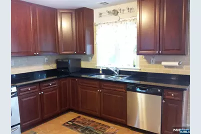 229 Crescent Lane Co229 #CO229, Cliffside Park, NJ 07010 - Photo 7