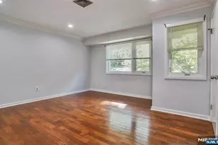 18 Skyview Terrace, Clifton, NJ 07013 - Photo 13