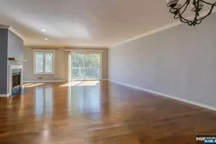 18 Skyview Terrace, Clifton, NJ 07013 - Photo 3