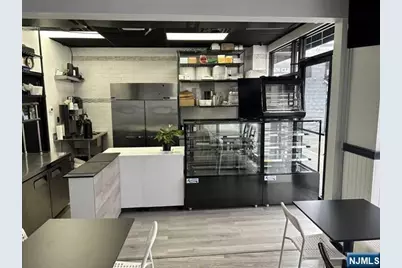 4 W Palisade Avenue, Englewood, NJ 07631 - Photo 23